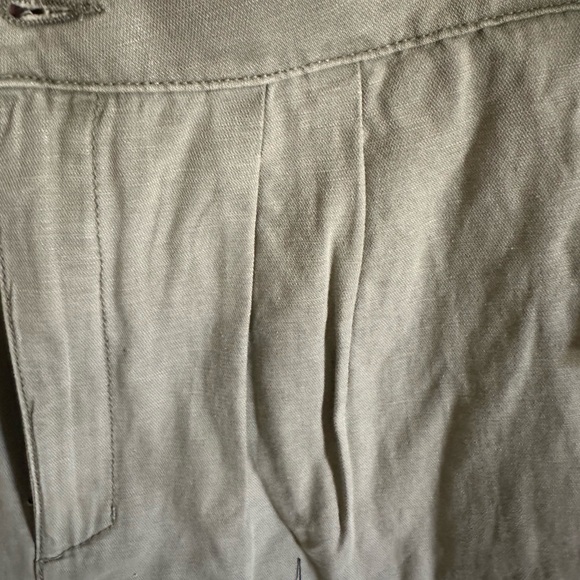 Joie High-Waisted Shorts - Picture 4 of 5